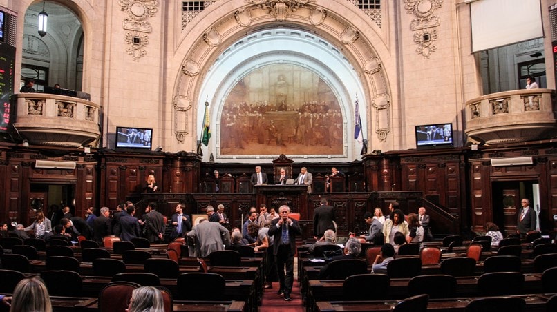 Saiba qual é o número de Douglas Ruas, candidato ao governo do RJ