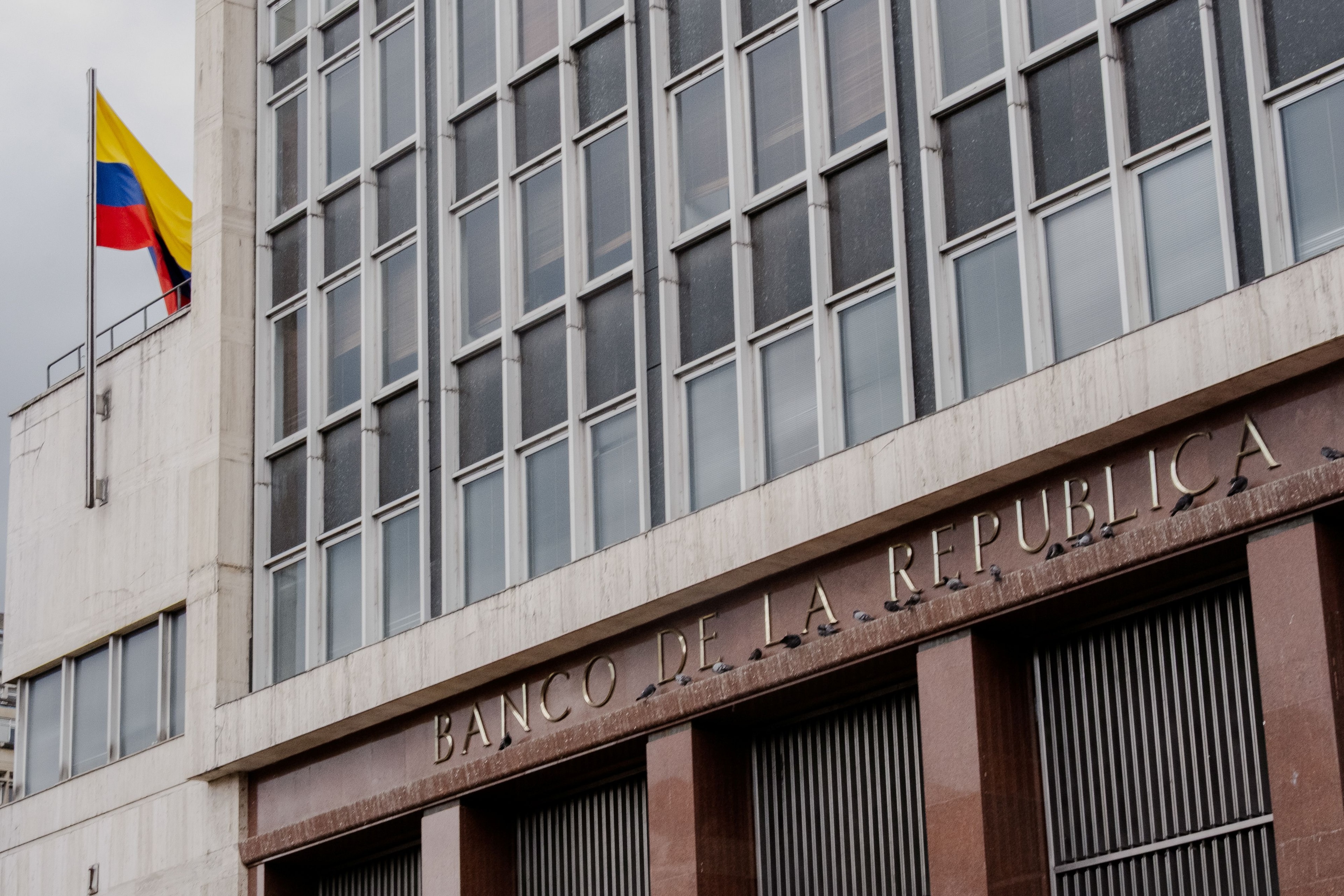 Real perde espaço para peso colombiano como principal aposta em carry trade