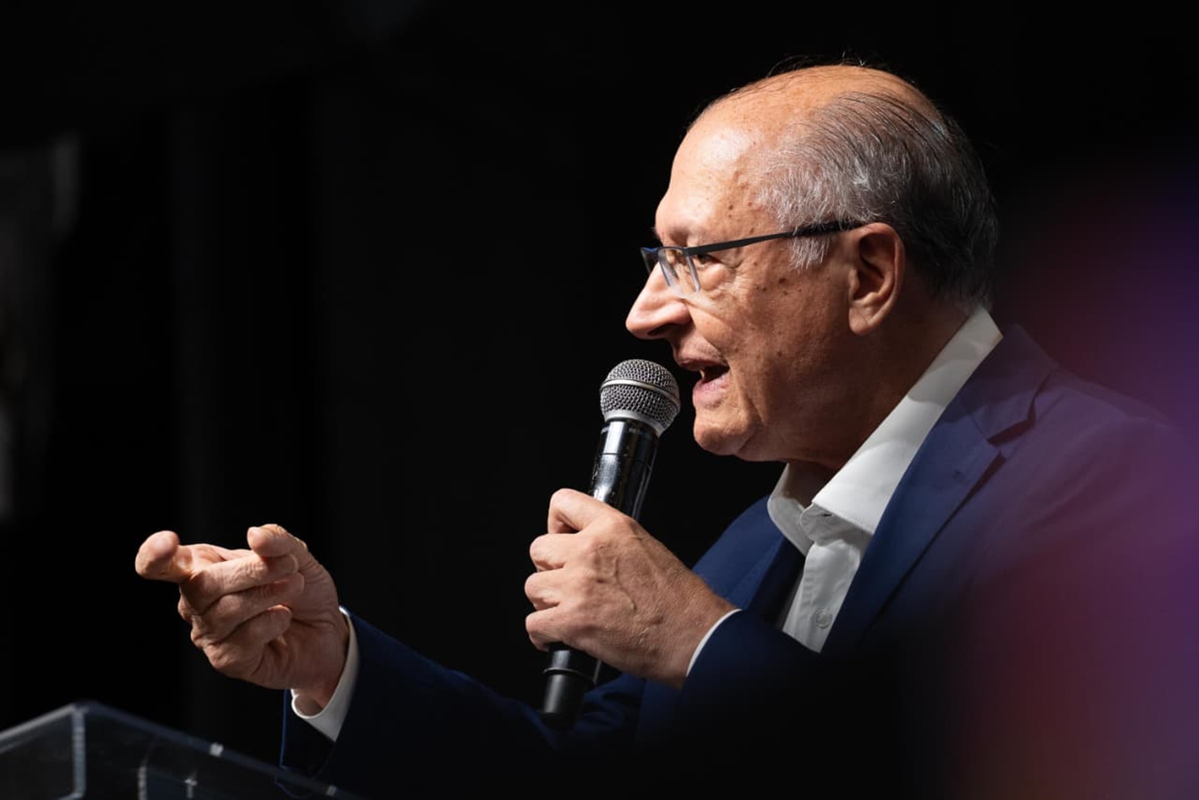 Alckmin reclama de nova proposta de tarifa dos EUA e defende diálogo