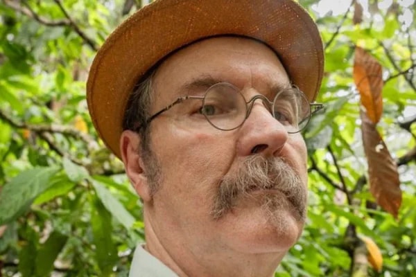 Calloni defende debate sobre vício em apostas: “Tem que ser controlado”