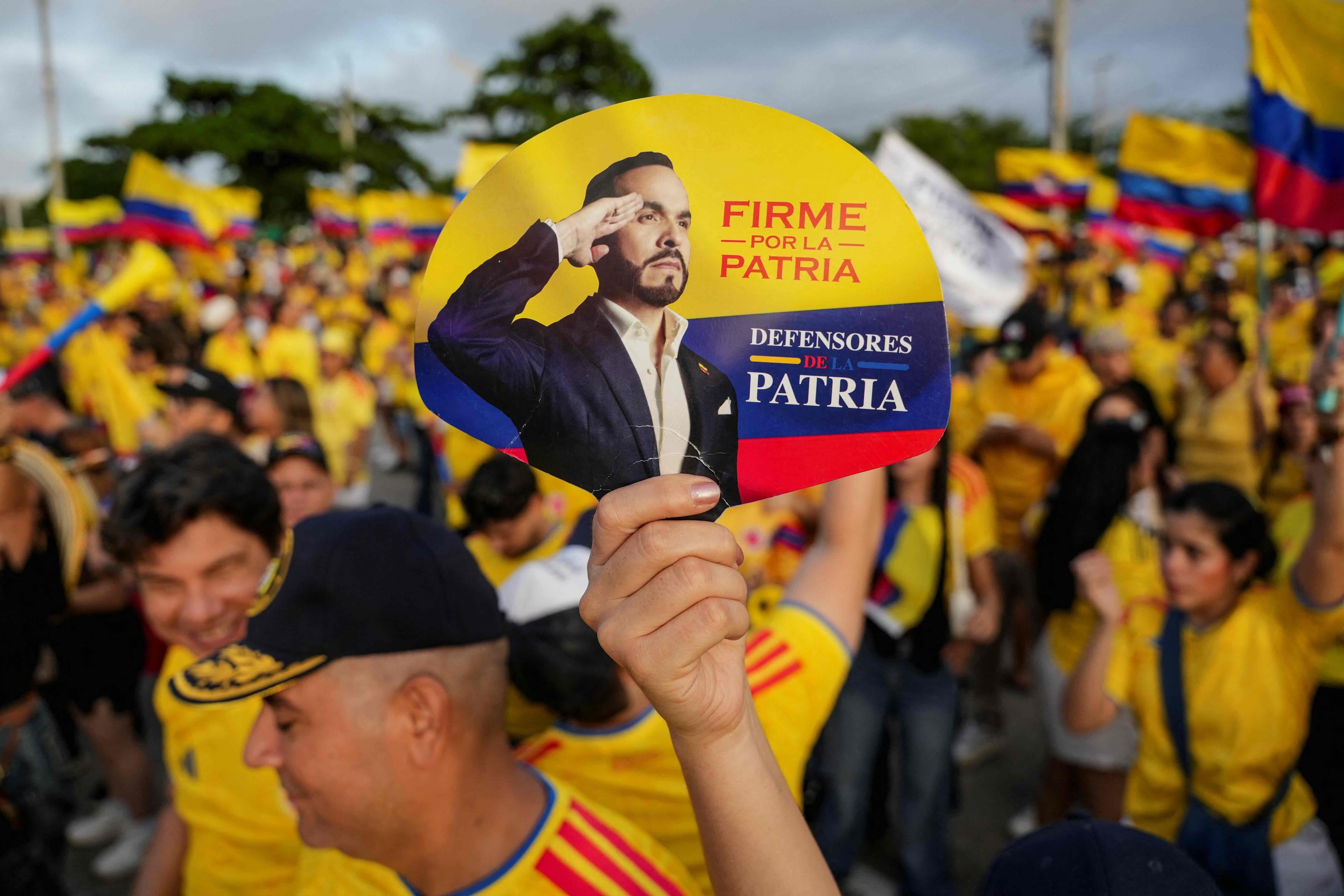 Onda rosa está acabando? Vitória na Colômbia fortalece guinada na América Latina