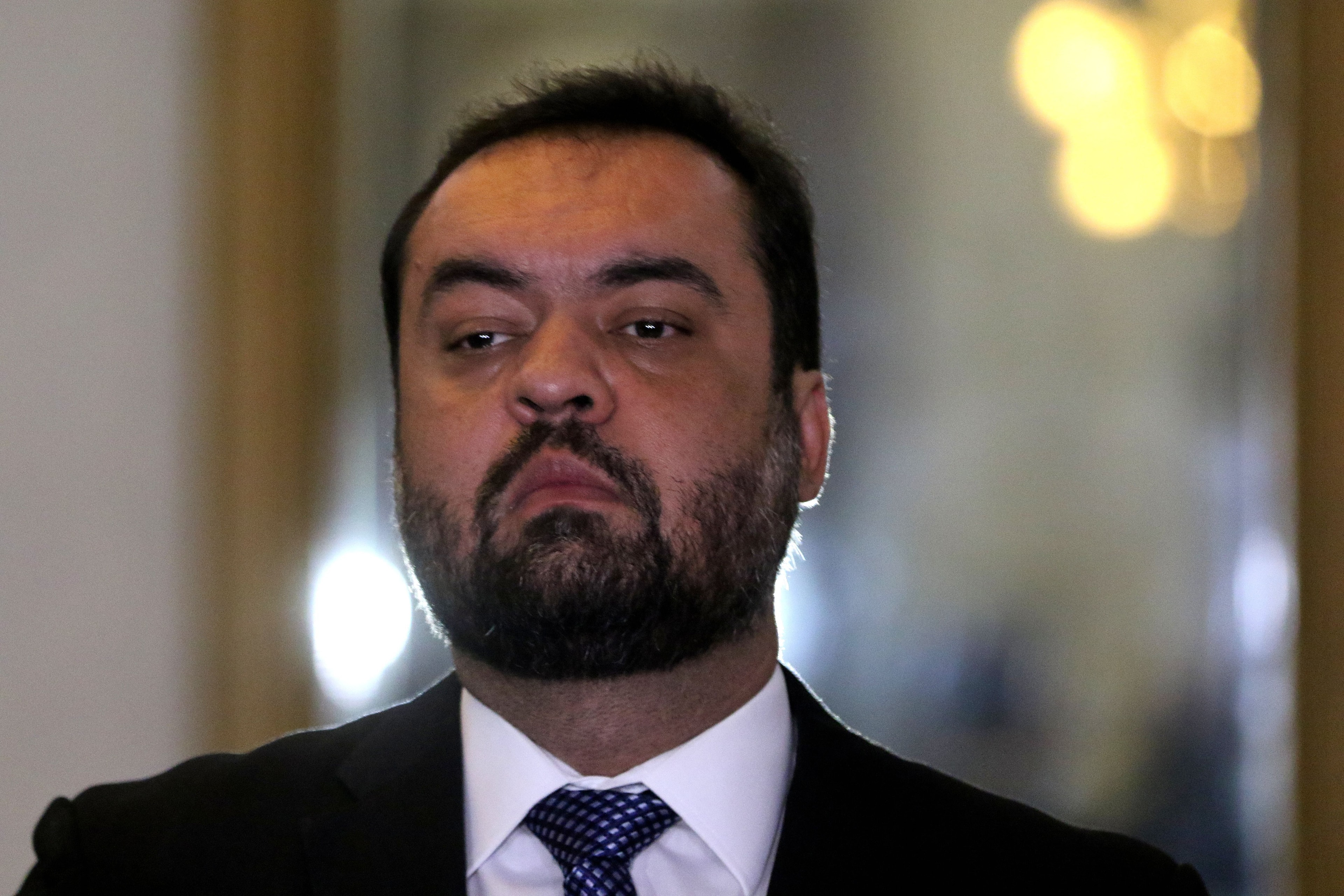 Entenda a investigação da PF sobre Castro e fraudes em refinaria