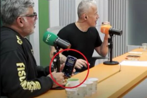 Defesa de Bolsonaro rebate vídeo de Alexandre Frota: "Não tem acesso a celulares"