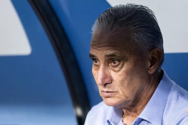 Sem técnico há quase um mês, Botafogo negocia contratação de Tite