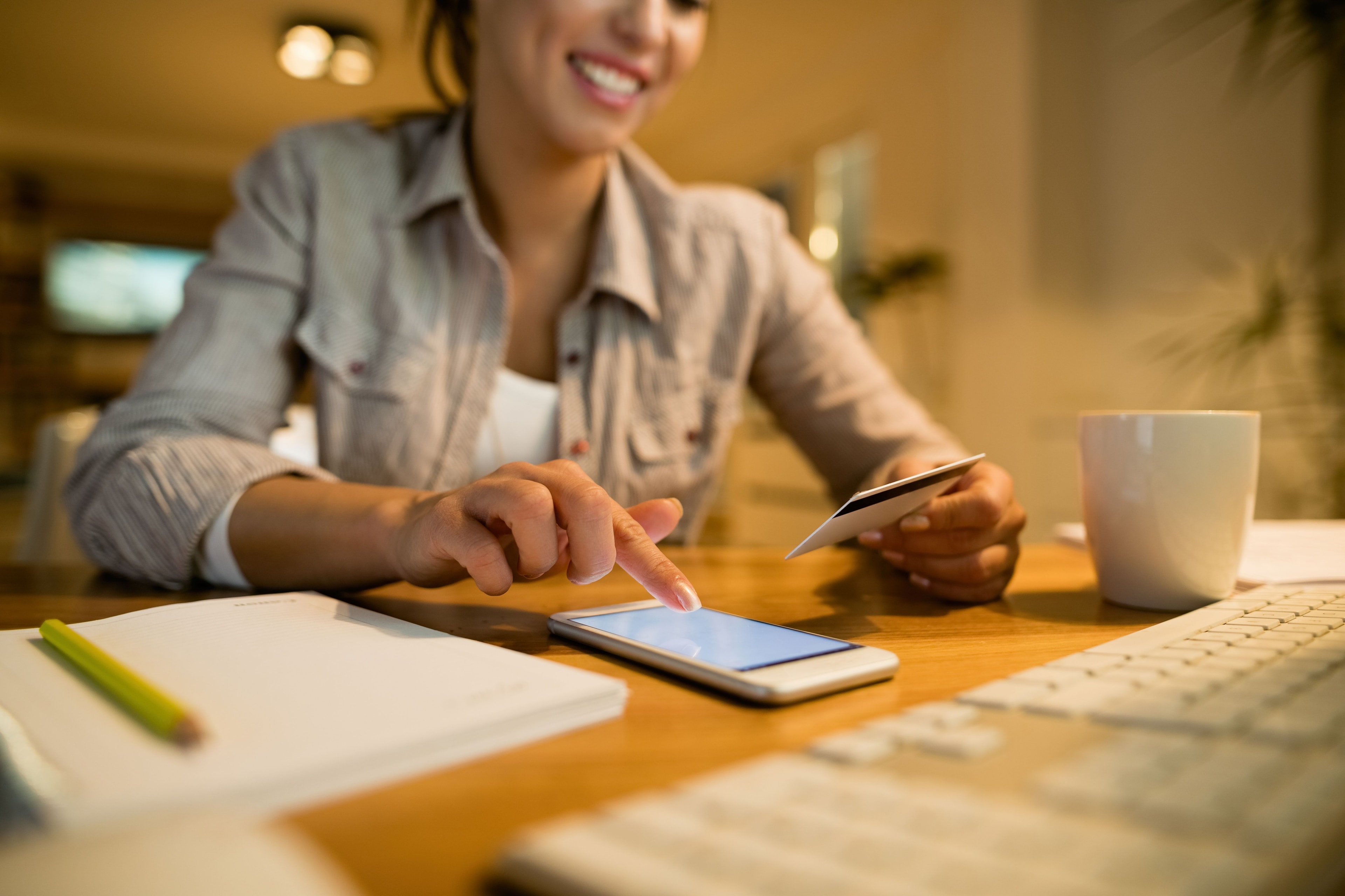 Inter cobra taxa de manutenção da conta? Tudo sobre a estrutura de tarifas