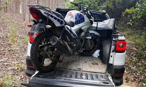 Polícia Militar recupera moto roubada em área rural de Eunápolis