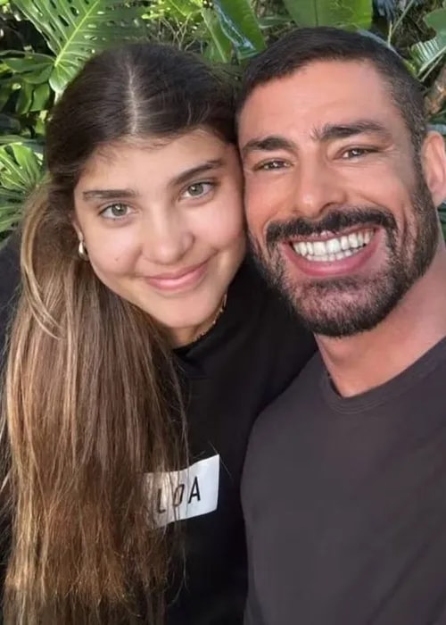 Cauã Reymond desabafa do rigor do pai e revela como quebra padrões na educação da filha, Sofia