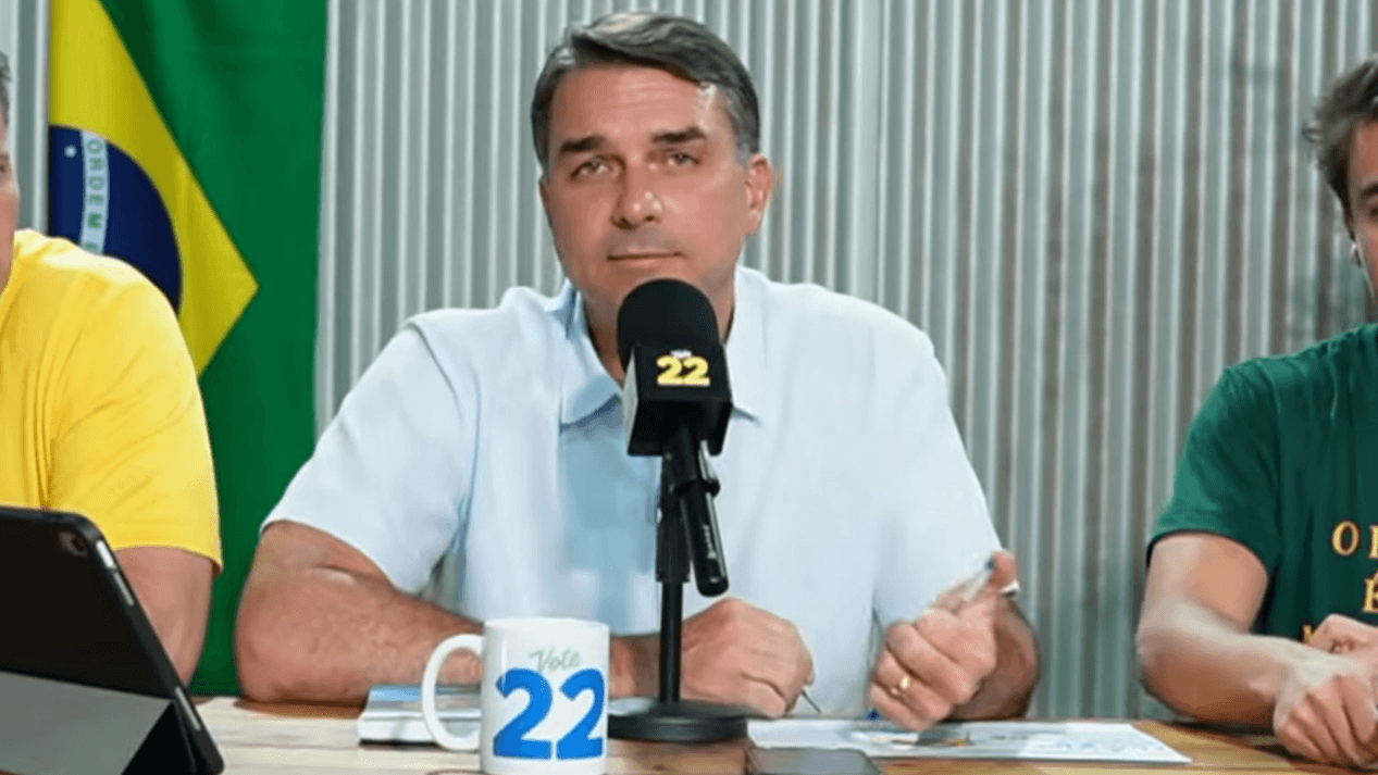 Aliados do PL veem incerteza em próximos passos com fuga de Flávio
