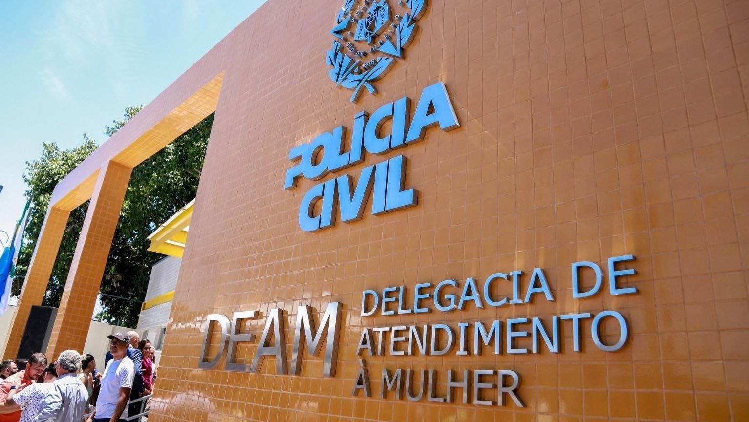 Polícia Civil apreende adolescente por estupro coletivo de menina submetida ao ‘tribunal do tráfico’
