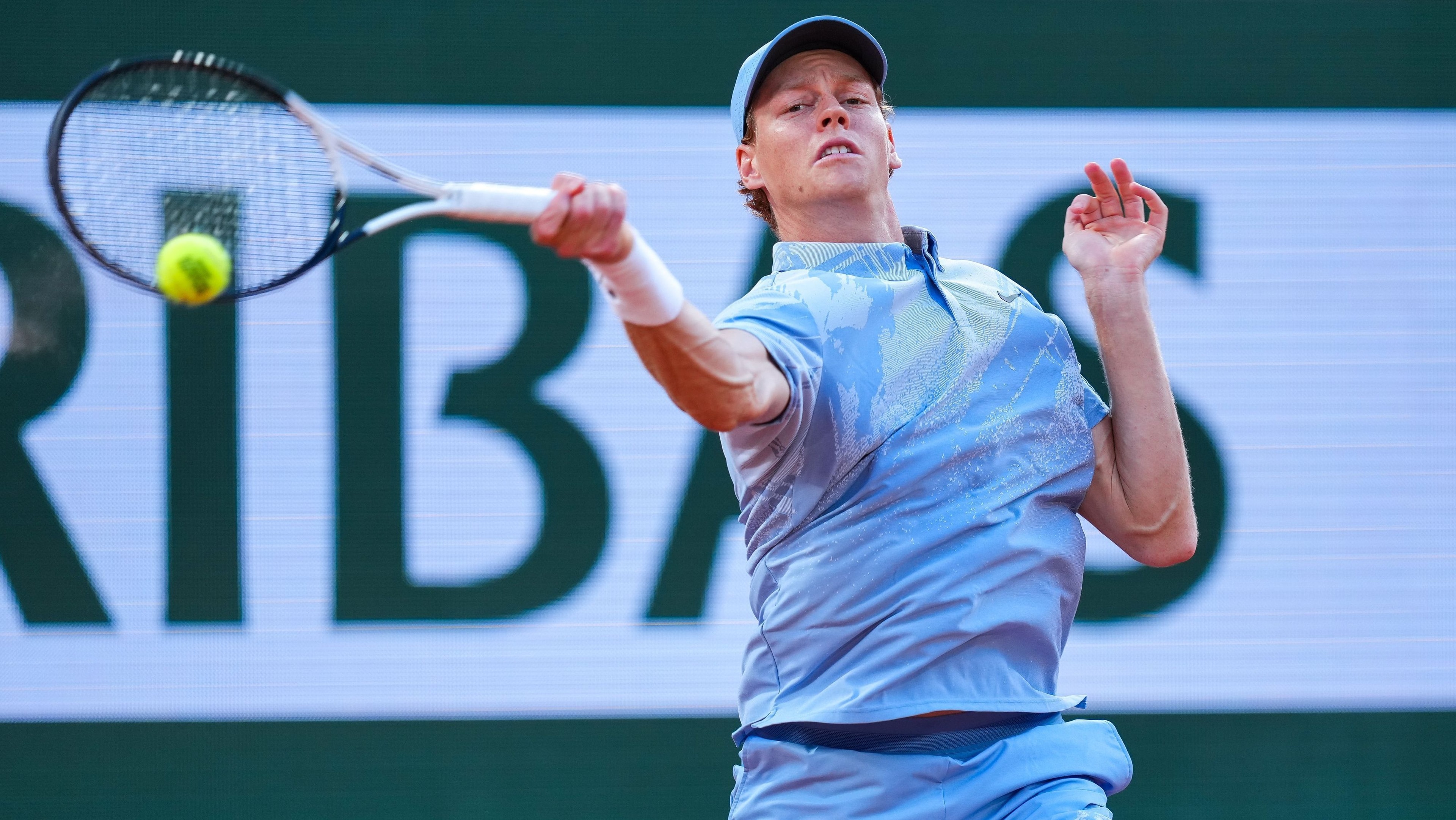 Marcelo Demoliner derrota dupla europeia e avança em Roland Garros