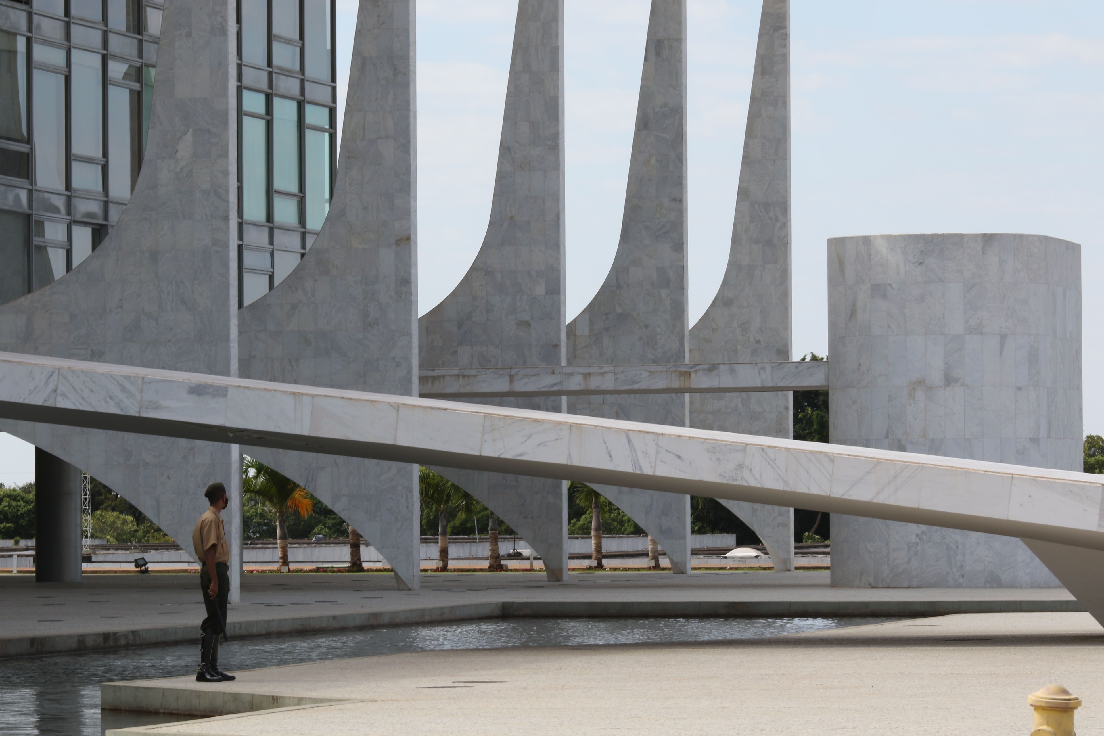 BC da Turquia mantém taxa básica de juros em 37% ao ano, como previsto