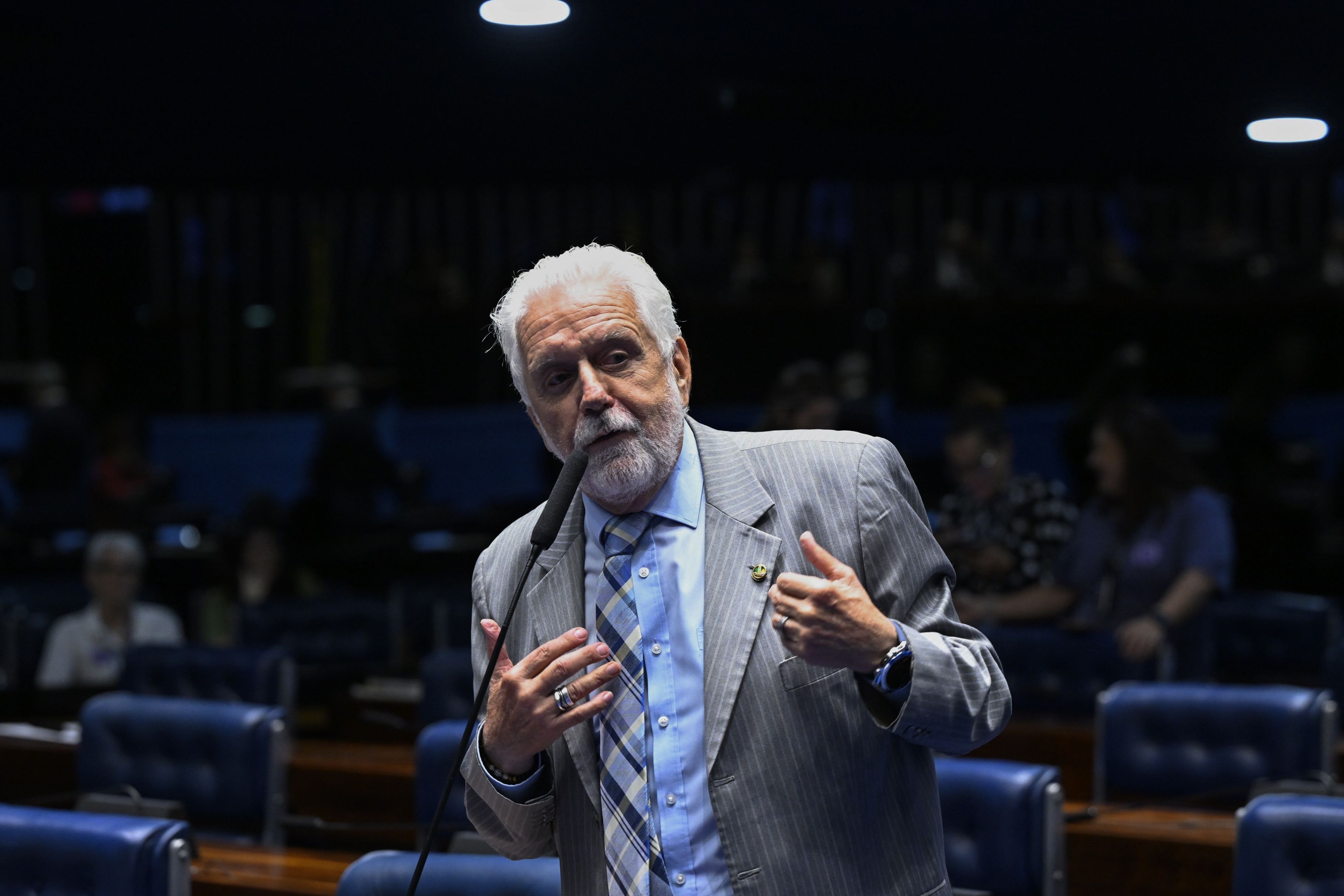 Jaques busca aliados e apela ao STF para tentar conter desgaste em imagem