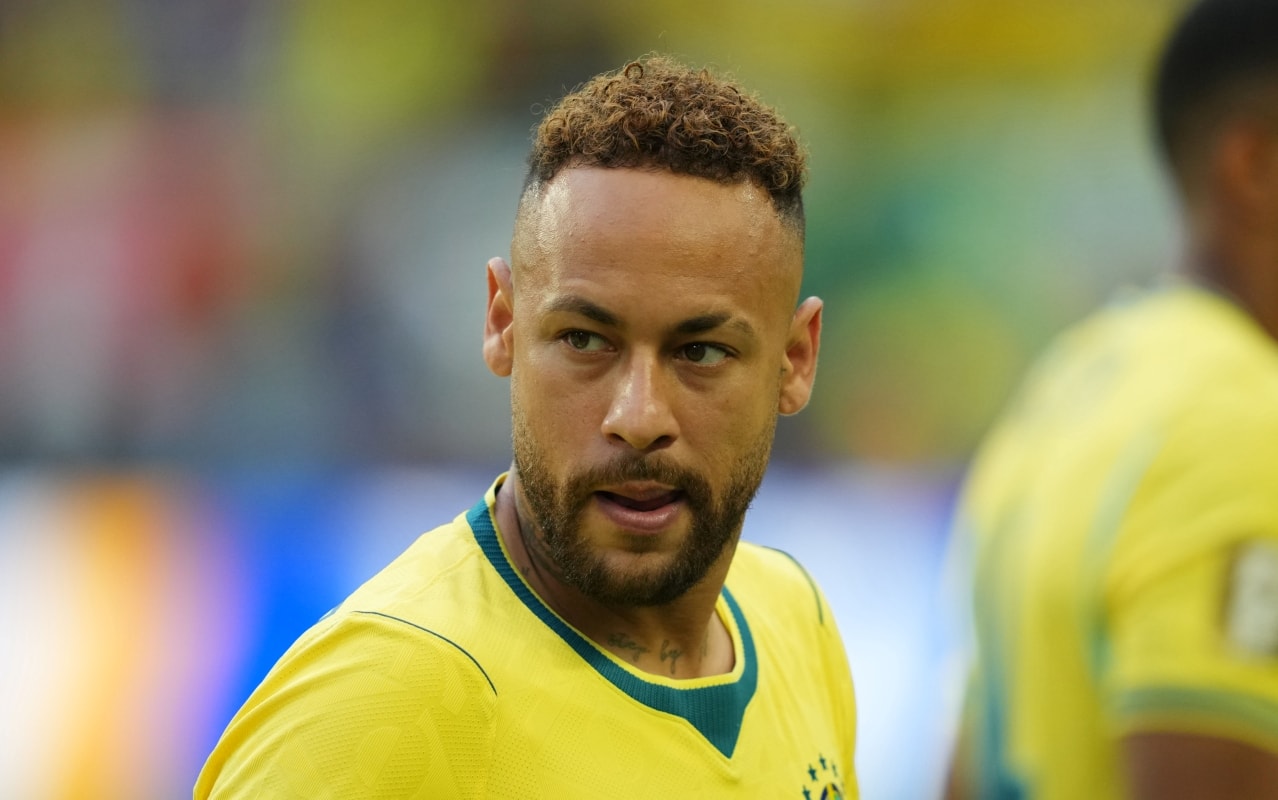 Após eliminação do Brasil, políticos rivalizam sobre papel de Neymar