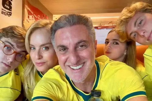Angélica exibe fotos inéditas dos filhos na Copa do Mundo; veja
