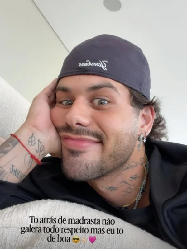 Zé Felipe manda indireta após influenciadora rejeitar relação com ele