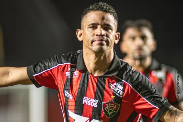 Saiba onde assistir Vitória x Vasco da Gama pelo Campeonato Brasileiro