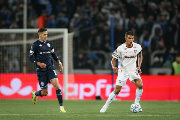 Jornal espanhol exalta Fábio após classificação na Libertadores