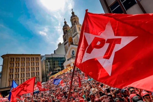 PT reúne dirigentes para discutir divisão do fundo eleitoral
