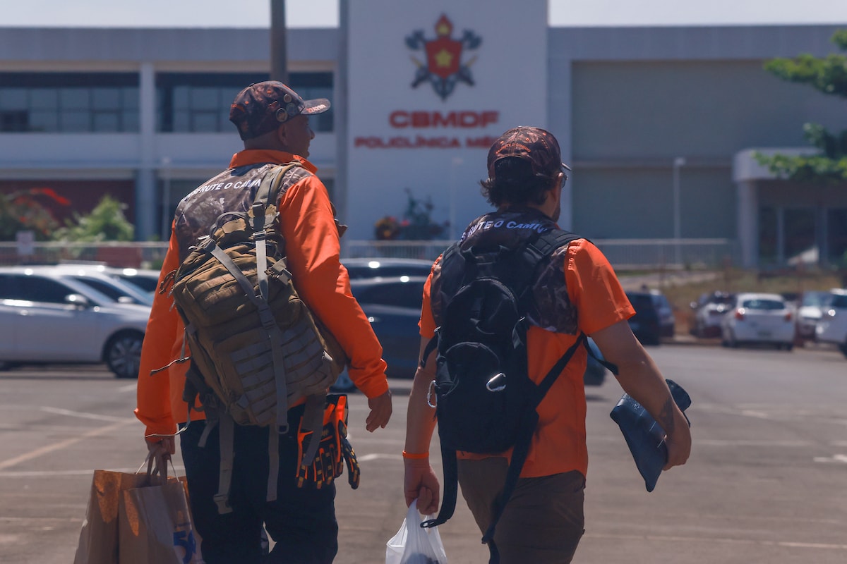 Legendários pagam R$ 2 mil para "resgate espiritual" em batalhão do CBMDF