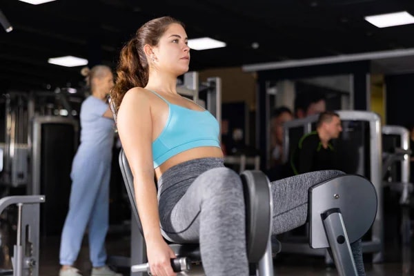 Quão forte é o seu abdômen? 3 testes que pessoas + 40 devem fazer