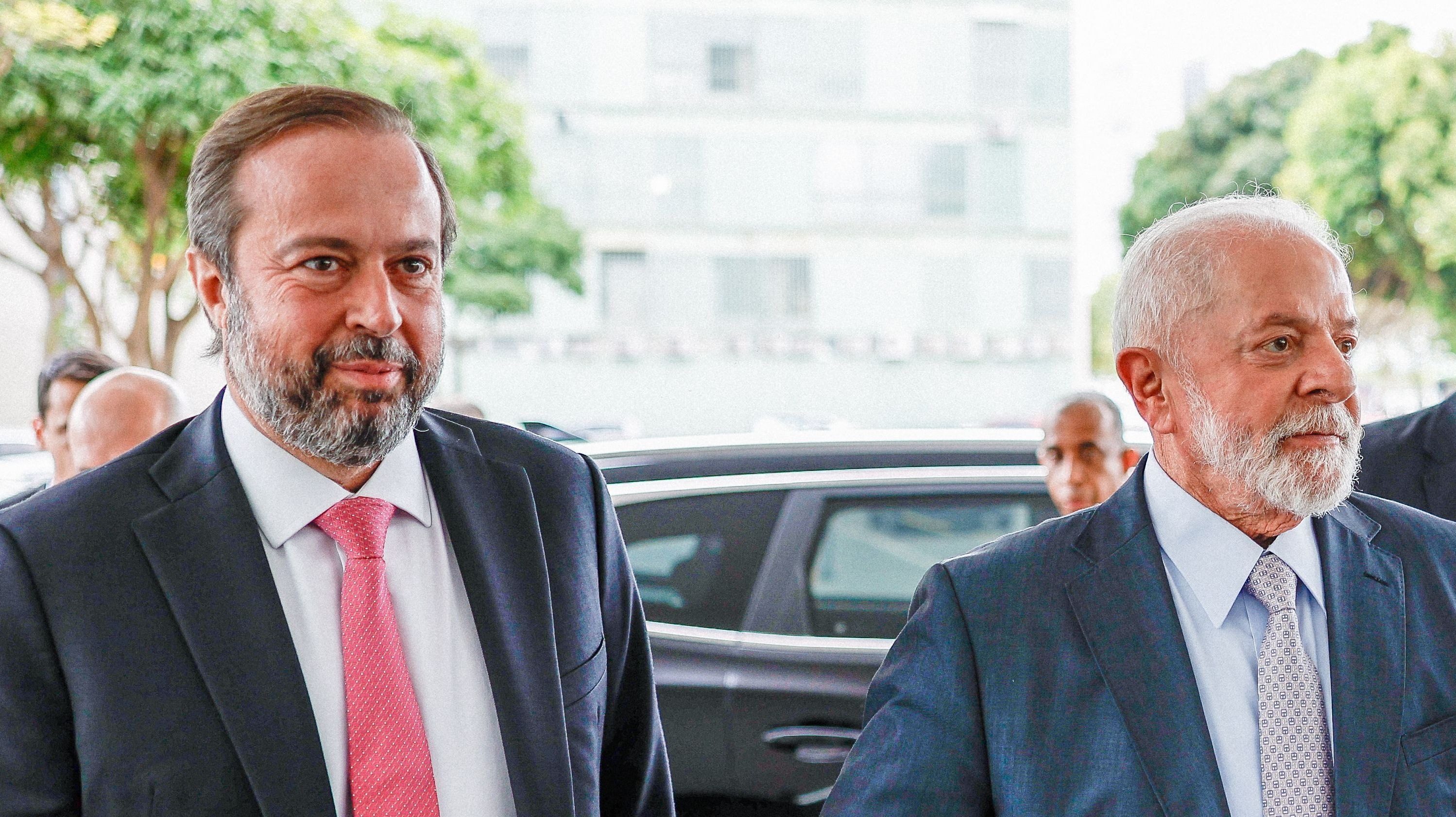 St George inicia licenciamento de projeto de terras raras e nióbio em Araxá