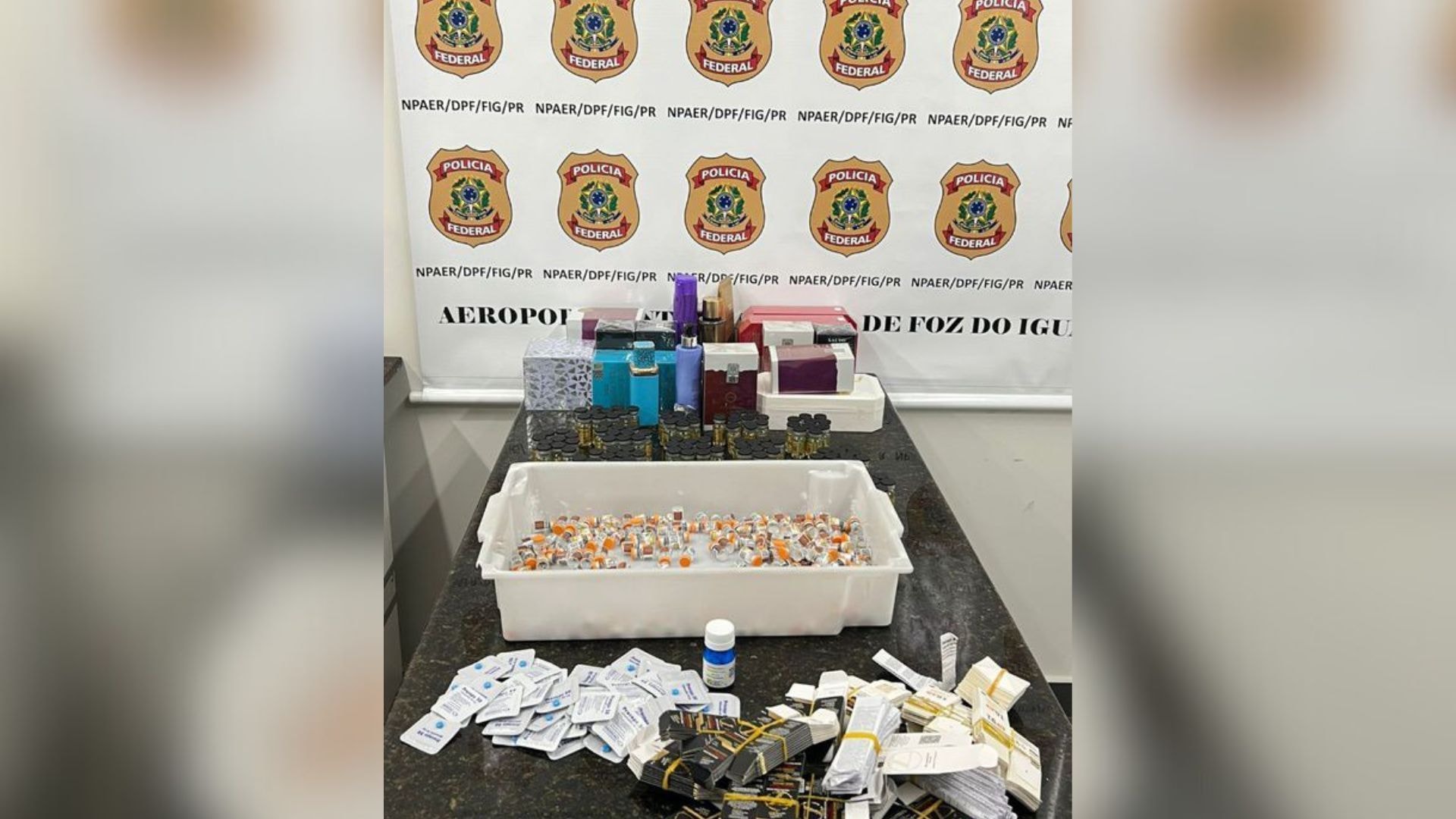 Cerca de 1 tonelada de emagrecedores ilegais é apreendida em Viracopos (SP)