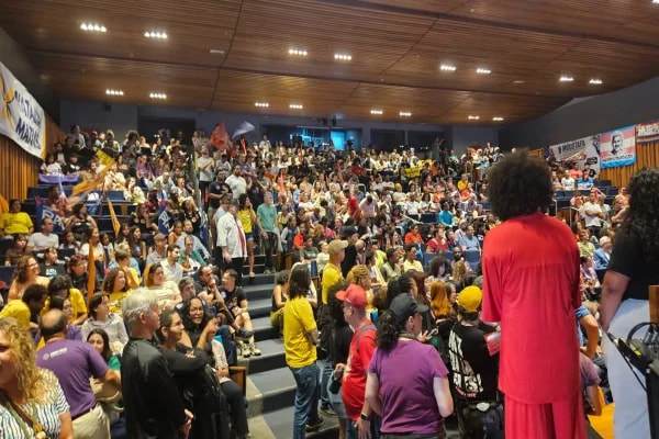 PSol e Rede confirmam vice de Grass ao GDF e entregam carta ao PT