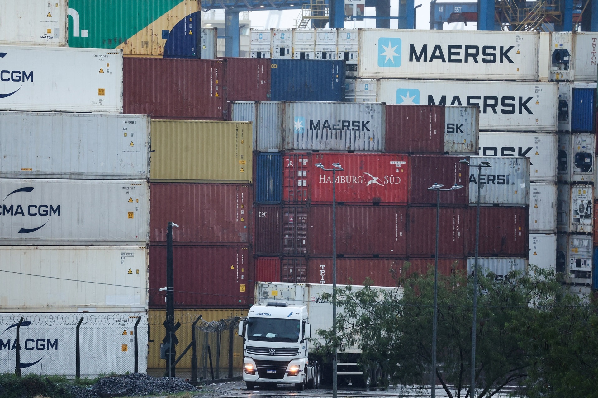 Balança comercial tem superávit de US$ 3,247 bilhões na 1ª semana de junho