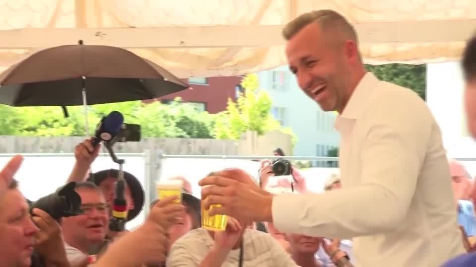 AfD tem vitória histórica em eleição regional, aponta boca de urna