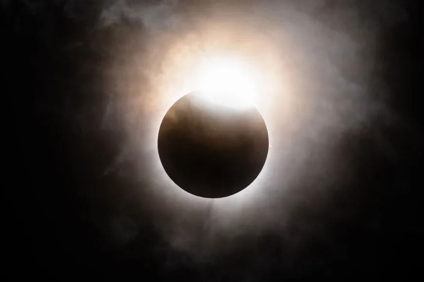 Saiba por que próximo eclipse solar total visível no Brasil será só em 2045