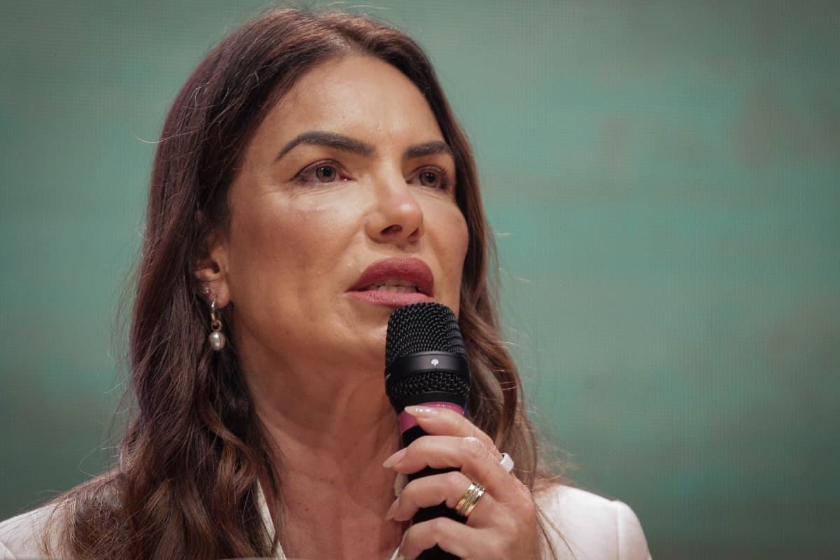 Paula Belmonte quer convocar professores e reduzir déficit em mais setores