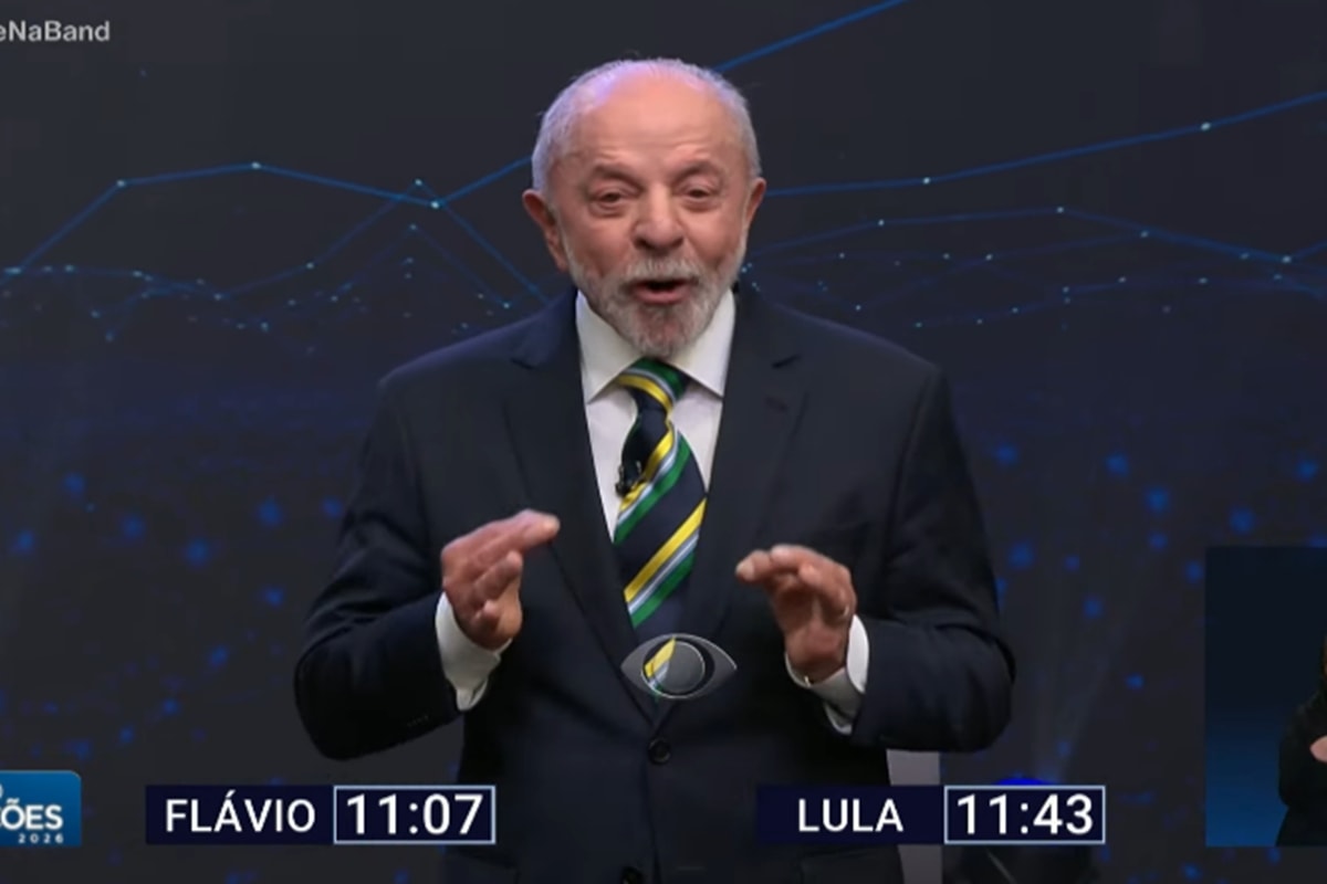 Rejeição de Flávio agita QG de Lula, que aposta em "trunfo" para indecisos