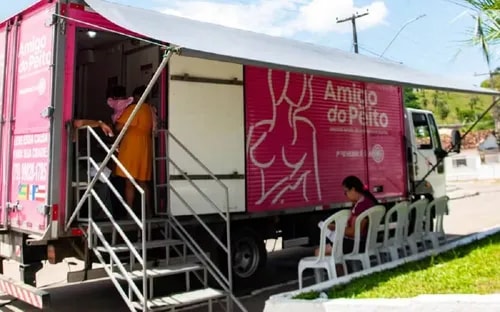 Carreta oferece mamografia gratuita no interior da Bahia; veja programação