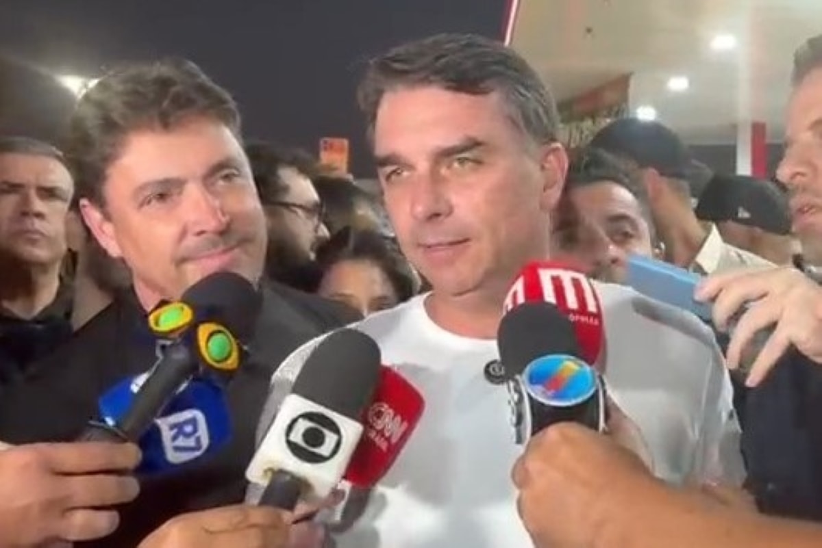 Flávio ainda procura um vice para chamar de seu