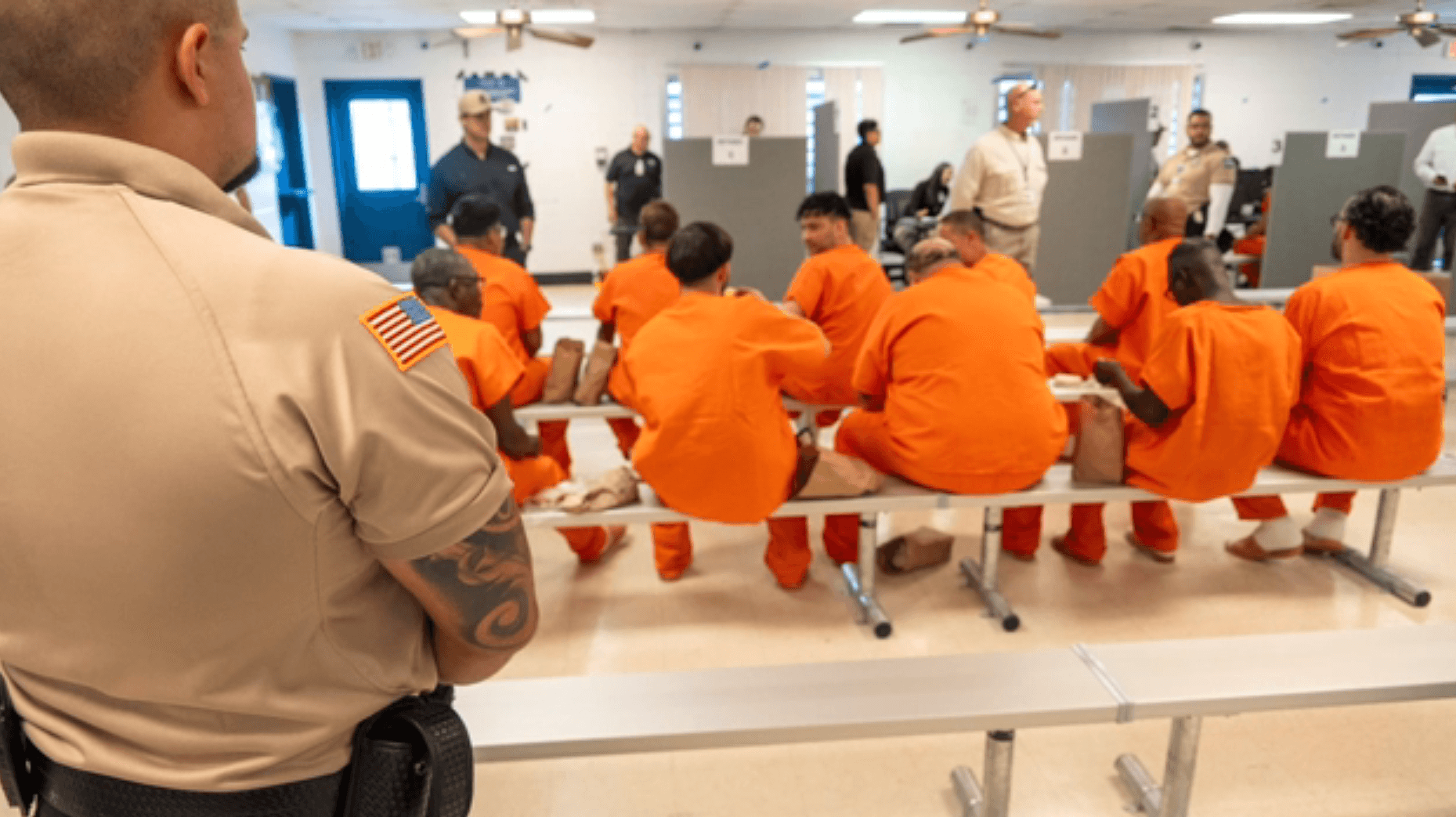 “Alcatraz dos Jacarés”: Centro de detenção de imigrantes deve ser fechado