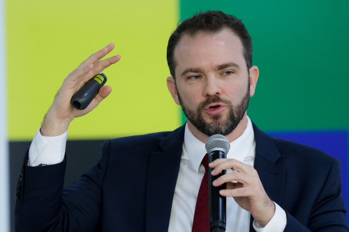 Lula manda Durigan avaliar impacto de ação dos EUA sobre PCC e CV