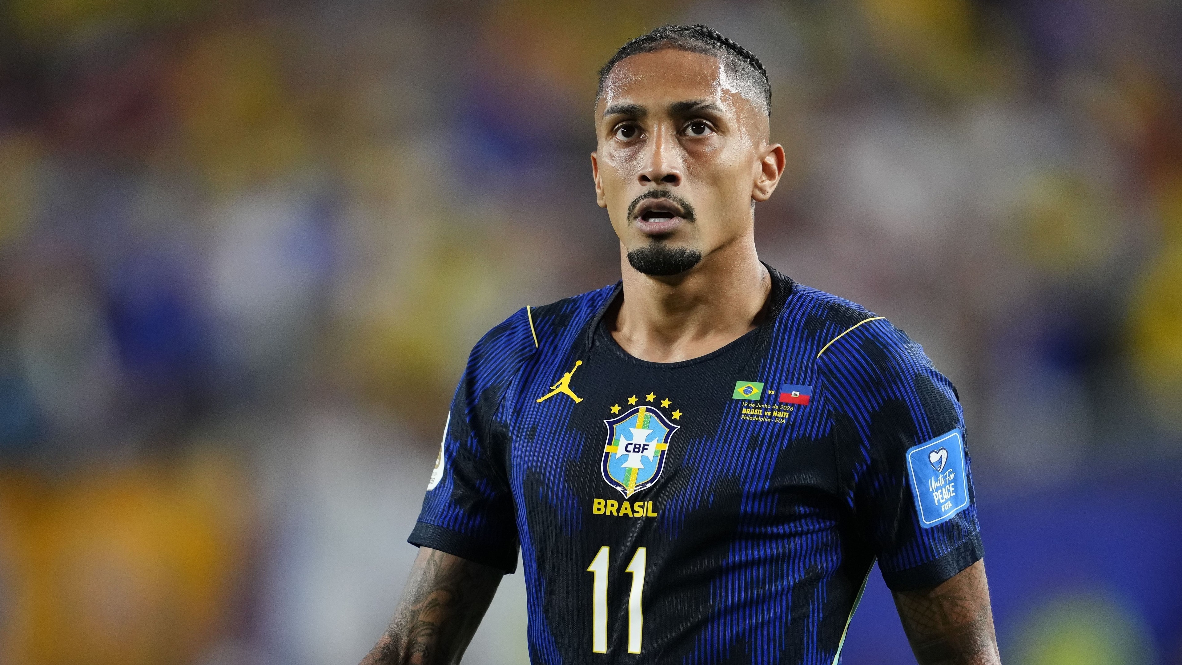 Raphinha desfalca Seleção contra Japão por lesão