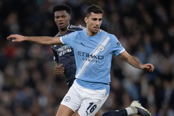 City recusa oferta do Barcelona e quer R$ 412 milhões por Rodri
