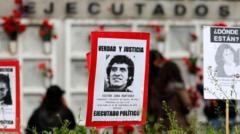 A prisão do condenado pelo assassinato de Víctor Jara, 53 anos após a morte do cantor chileno