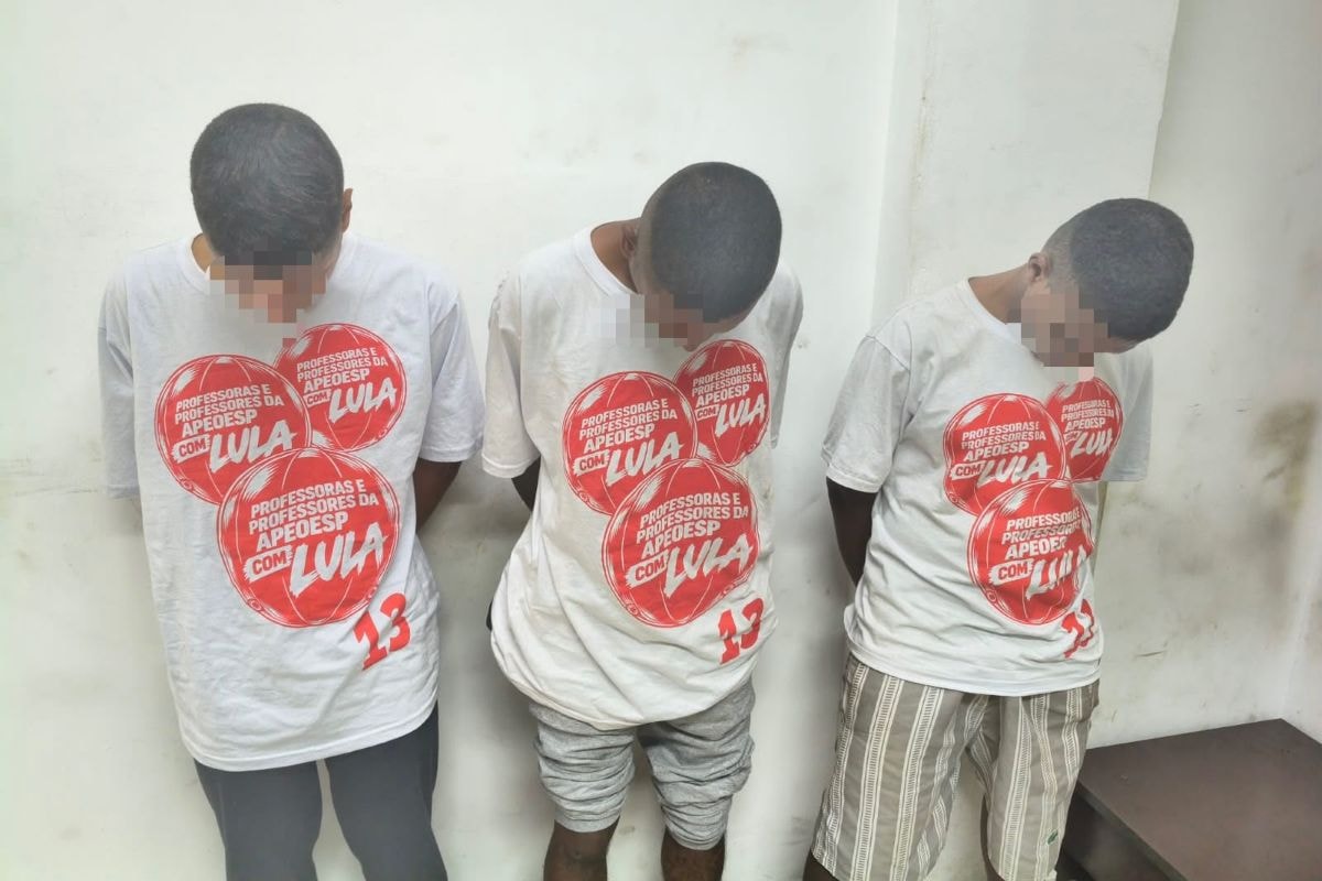 PM vai investigar ação de agentes em prisão de jovens com camisas de Lula