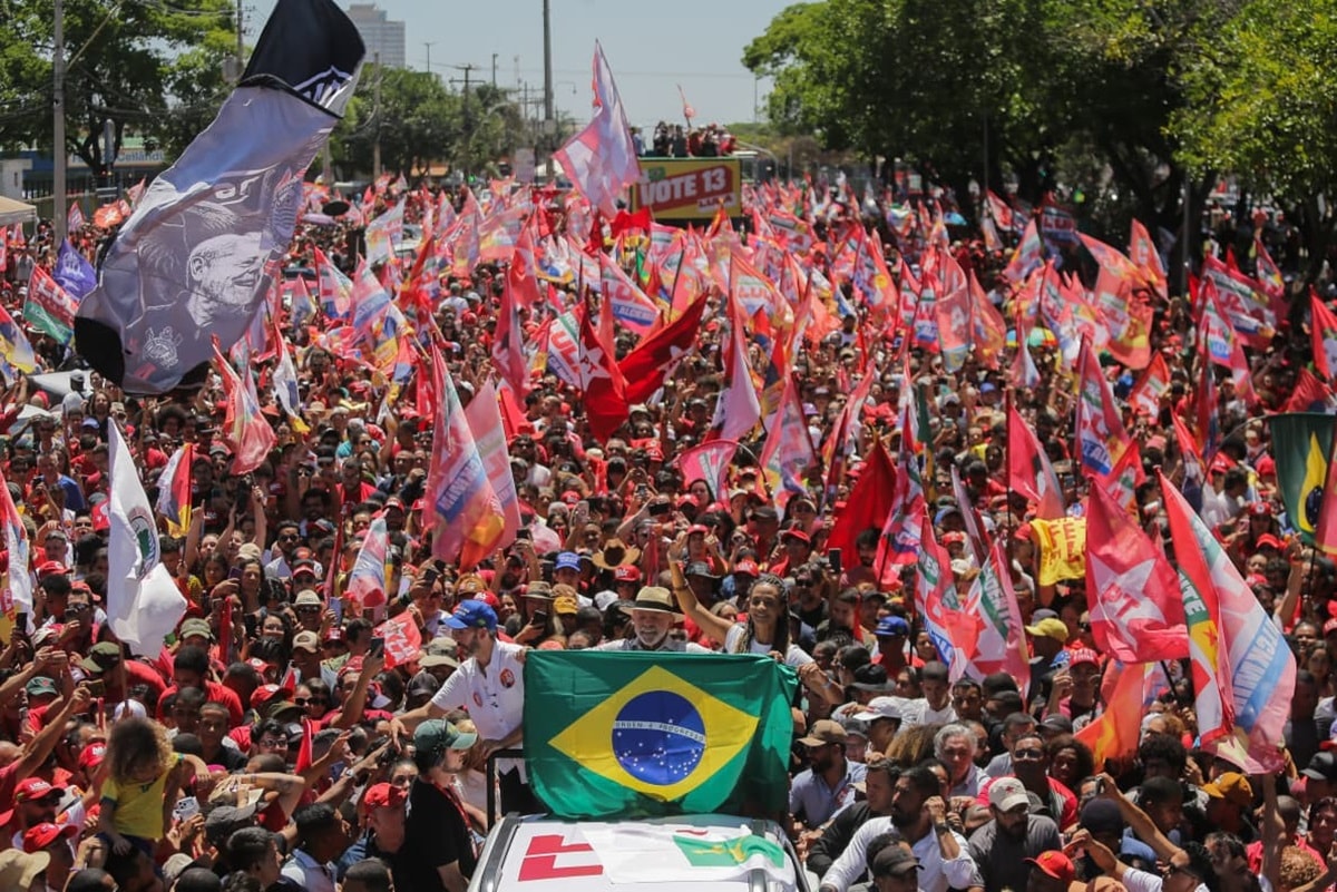 “Corta quem fez o L”: juiz manda excluir vídeo sobre "consequência do voto"