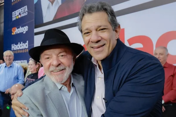 Haddad critica privatizações em SP e diz que Tarcísio "não é cobrado"