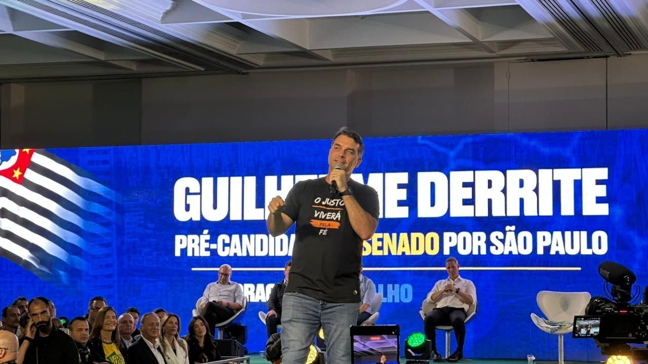 Análise: Investigação sobre verba a filme ameaça candidatura de Flávio