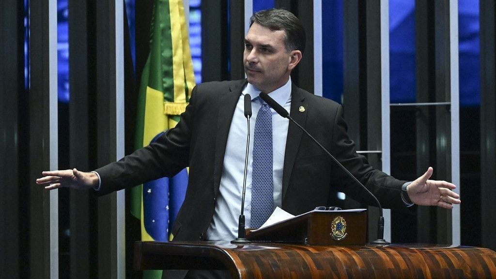 Câmara de SP avança projeto que proíbe Parada LGBT+ na Avenida Paulista