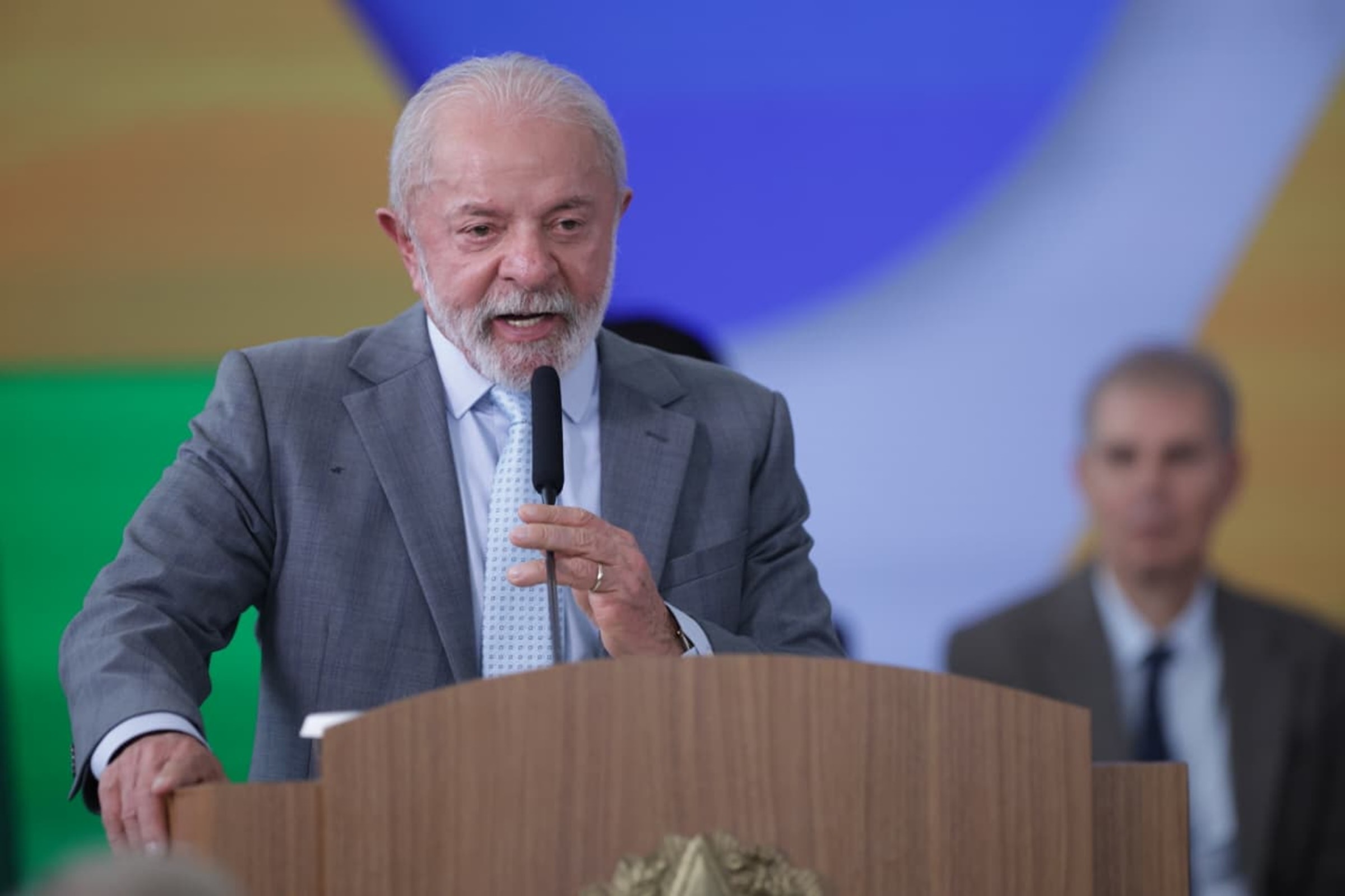 A orientação do Planalto a ministros sobre o fim da escala 6x1