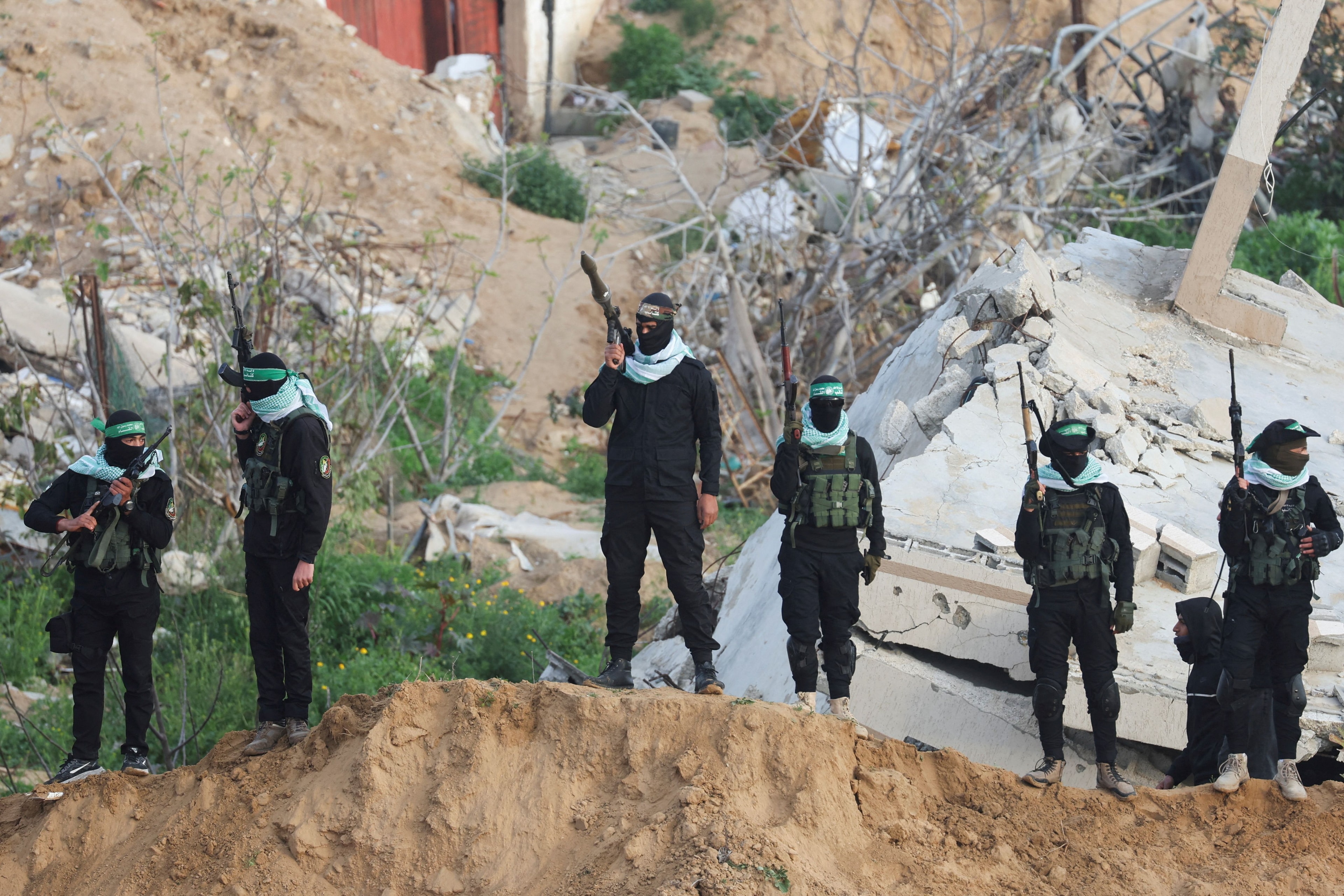 Análise: Hamas aceita se desarmar, mas impasse em guerra no Irã continua