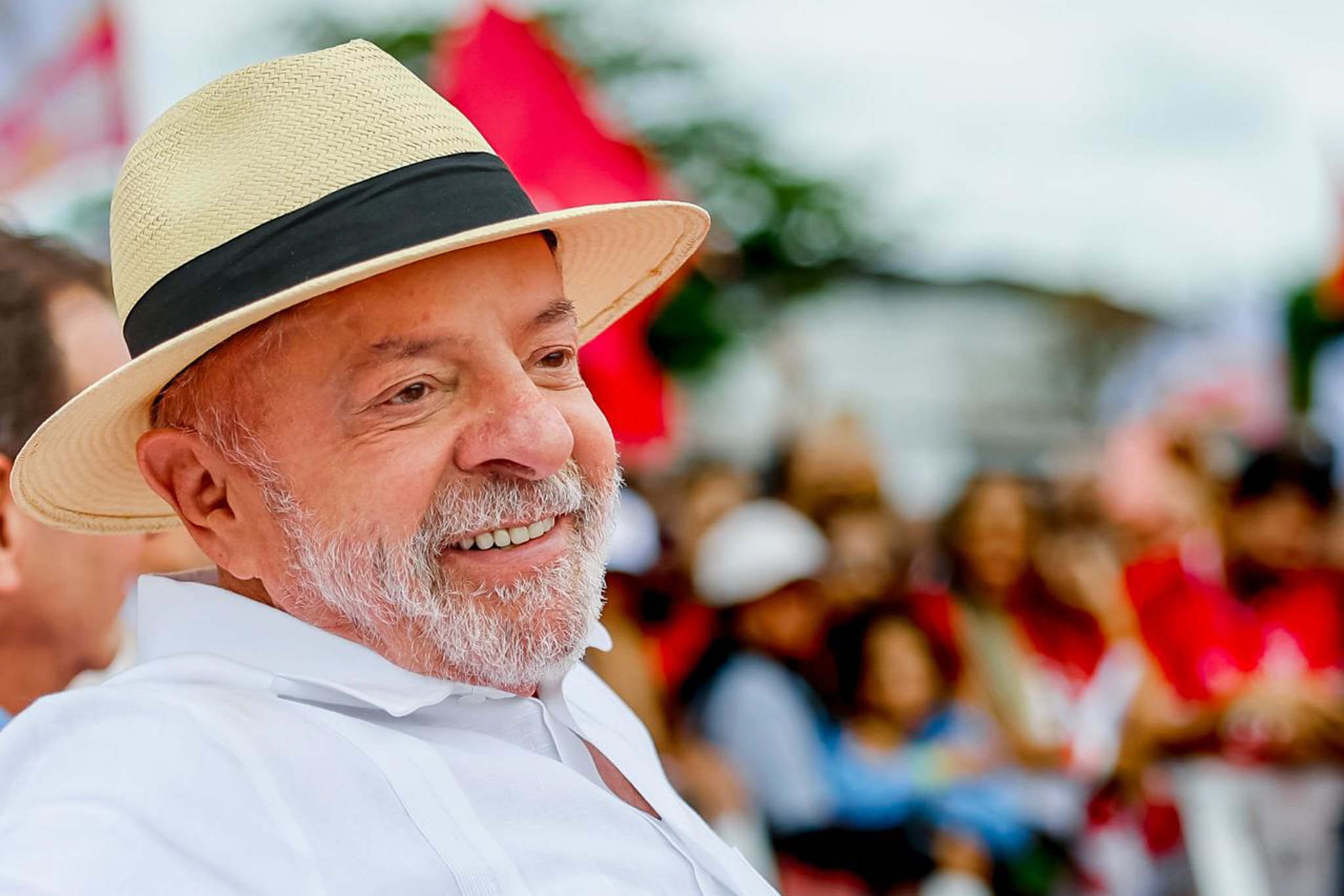 Lula reserva domingo para gravar vídeos de campanha no QG do Lago Sul