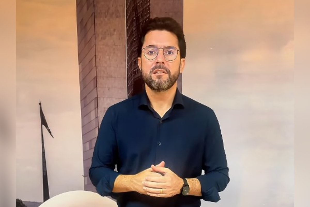 Agora cotado como vice de Aro, Falcão jura fidelidade a Cleitinho