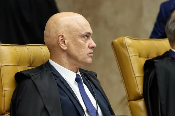 Alessandro Vieira vai ao STF para cobrar CPI contra Moraes e Toffoli