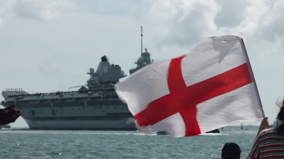 Vídeo: Marinha britânica testa drone com capacidade de ataque no mar